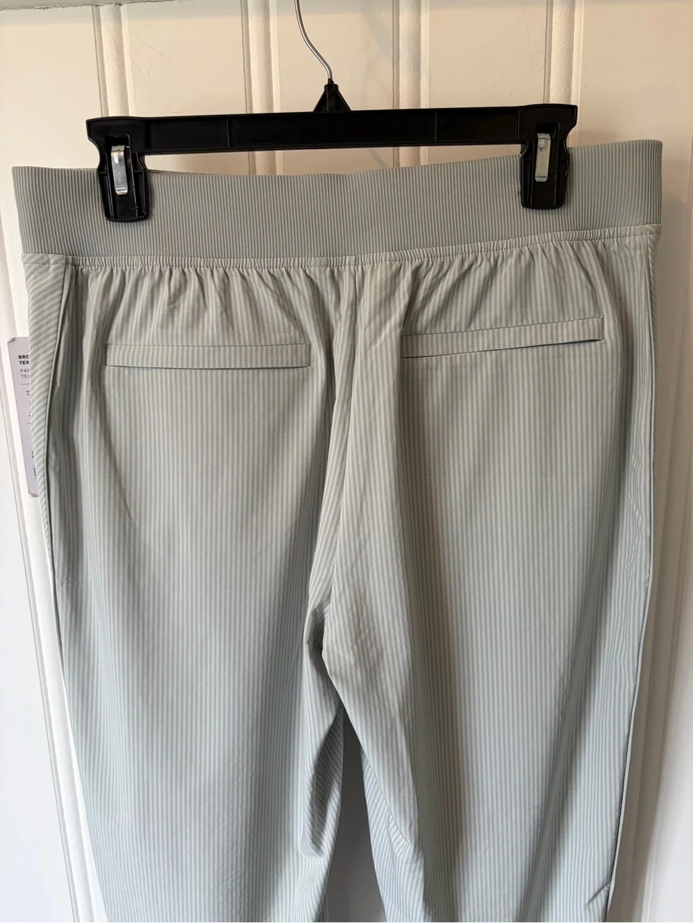 NWT Athleta Brooklyn Textured Ankle Pants Sage Green Travel Pull-On Size 10